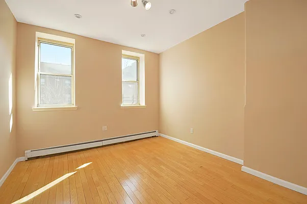 Rented by Corcoran | media 6