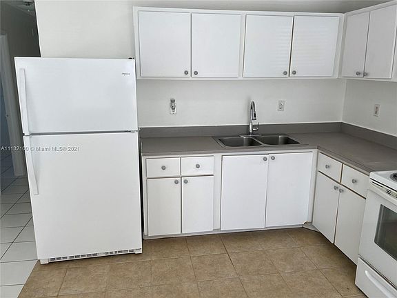 5th image of 5687 NW 194th Ln #1