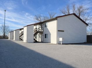 223 N Moore St APT 10, Waterloo, IL 62298