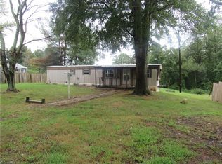 209 Wess Wall Rd, King, NC 27021