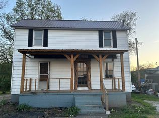 518 Chesapeake Ave, Greenup, KY