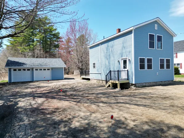 38 River Road, Howland, ME 04448