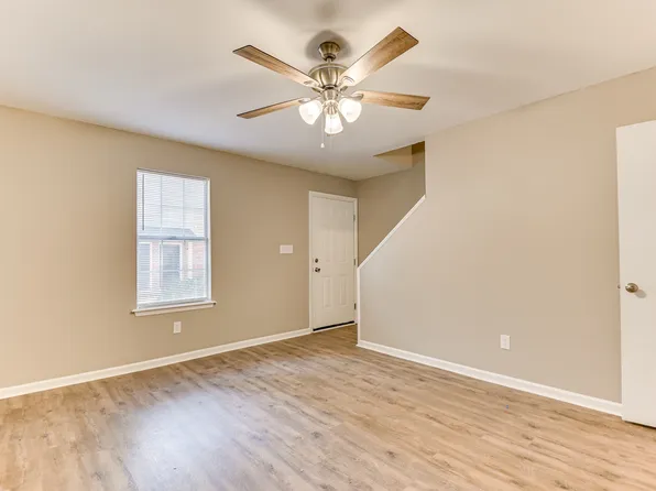 Willow Springs Apartments