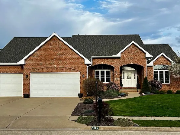 207 S Oklahoma Ave, Morton, IL 61550