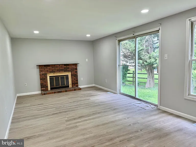 2 Cinnabar Ct — Photo 5