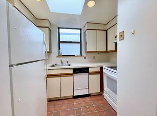 102 Gainsborough St APT 406E, Boston, MA 02115