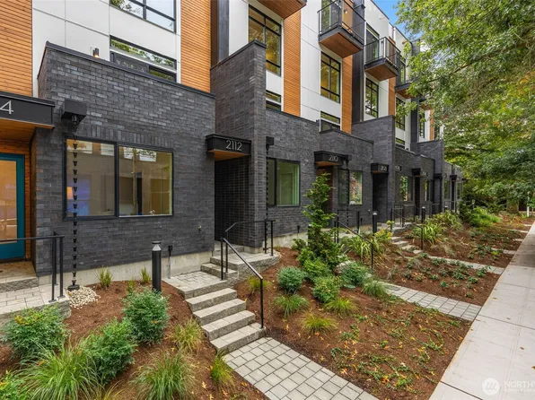 2108 1st Avenue N, Seattle, WA 98109