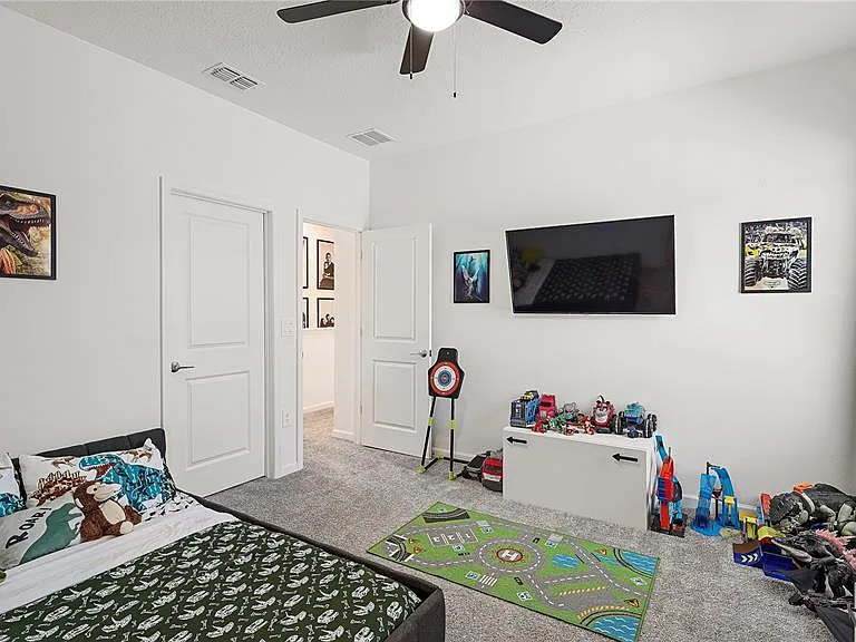 6405 Sprucepine Ln — Photo 17