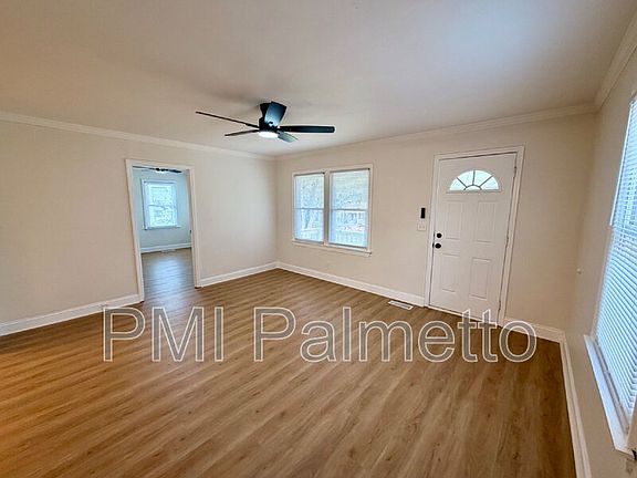 3rd image of 725 Brooks Ave