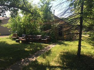 105 Crocker Ave S, Thief River Falls, MN 56701