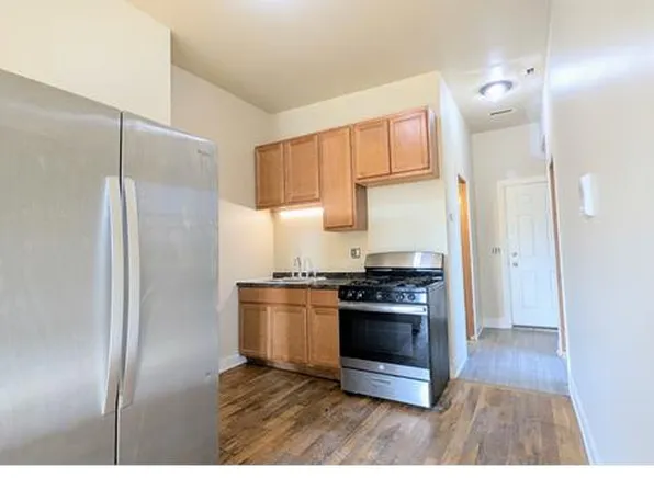 1631 S Homan Ave #3R, Chicago, IL 60623