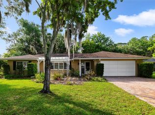 3080 Laurel Dr, Mount Dora, FL 32757