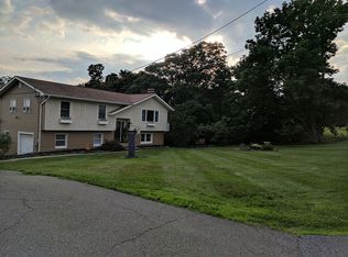 86 Mount Hermon Rd, Blairstown, NJ 07825