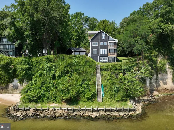 6447 Randle Ave, Chesapeake Beach, MD 20732