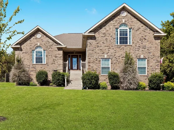 208 Birdwell Ct, Goodlettsville, TN 37072