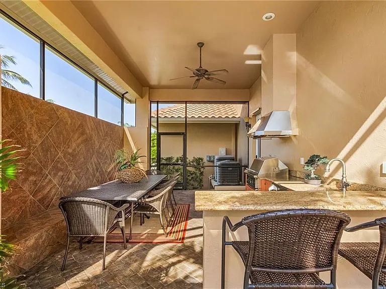 540 Snell Ct — Photo 20