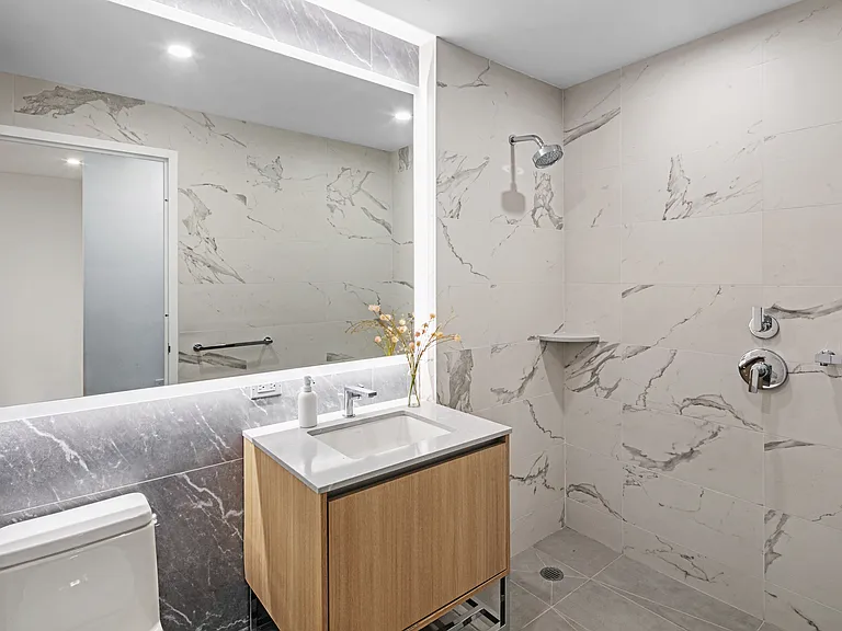 650 1st Ave #6J — Photo 6