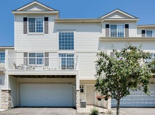 6774 Pine Crest Trl S, Cottage Grove, MN 55016