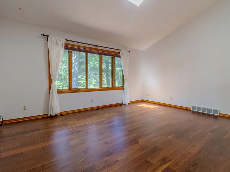 4015 Holiday North Ct — Photo 16