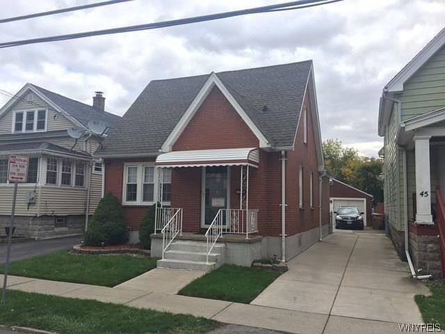 1st image of 49 Andrews Ave
