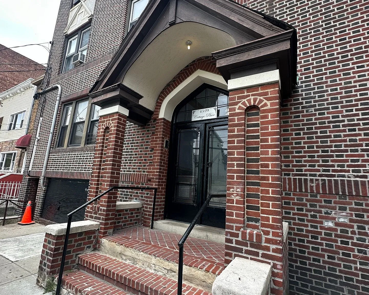 4529 - UC 4529 Cottage Place, LLC — Photo 1