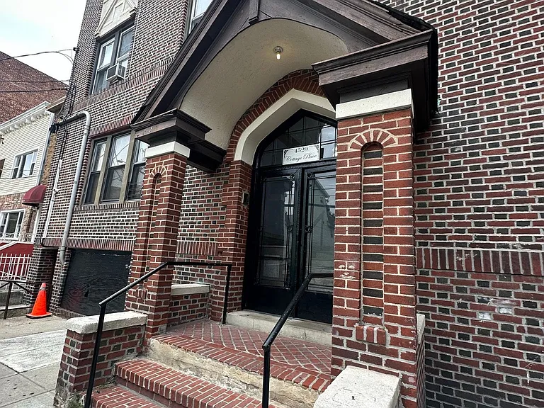 4529 - UC 4529 Cottage Place, LLC — Photo 1