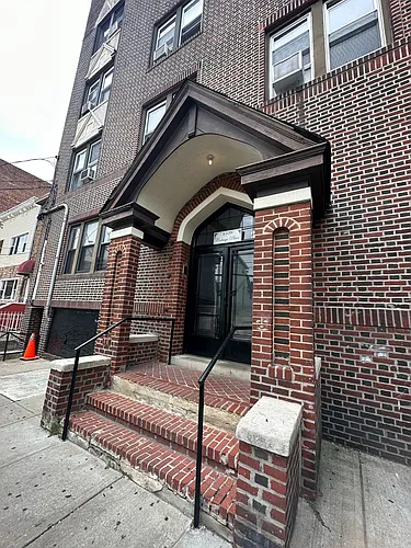 4529 - UC 4529 Cottage Place, LLC Photo 1
