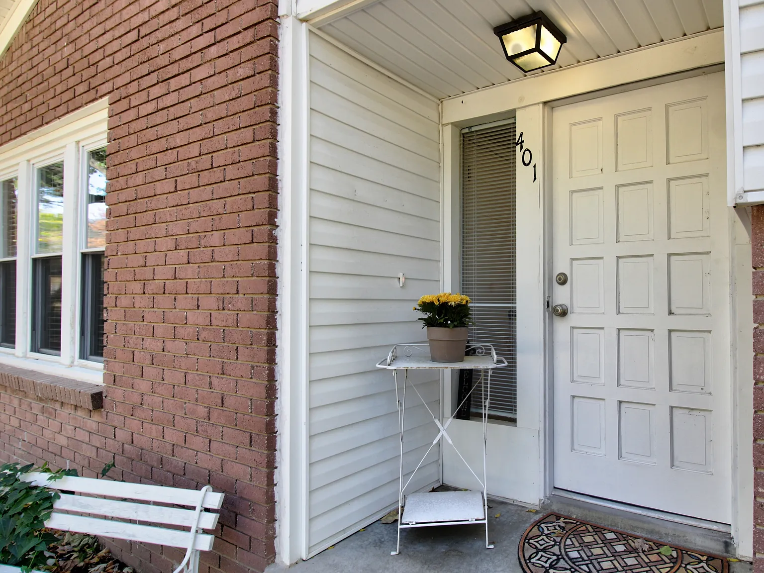 3 bed, 1.5 bath, 1100 sqft, $1,850 — Photo 4