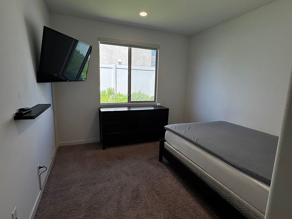 1st image of 11444 Sheridan Way