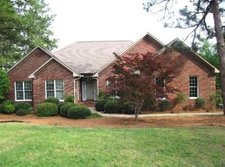 130 Woodcrest Rd, Southern Pines, NC 28387