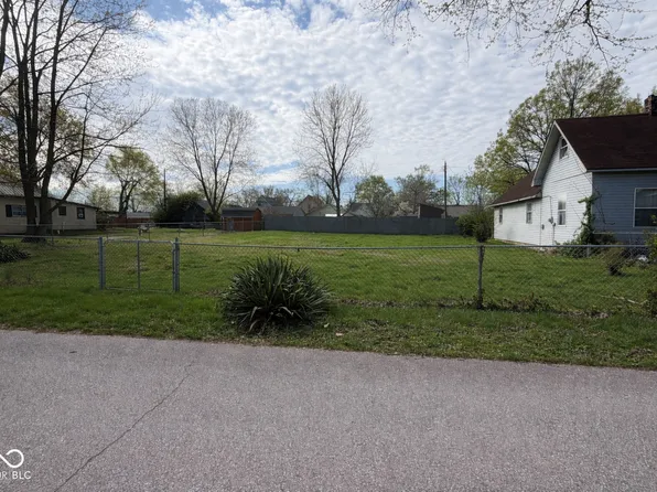 453 W Highland St, Martinsville, IN 46151