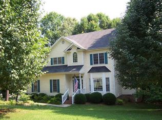 100 Needle Park Dr, Cary, NC 27513