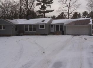 1974 Bellmeade Dr, Altoona, PA 16602