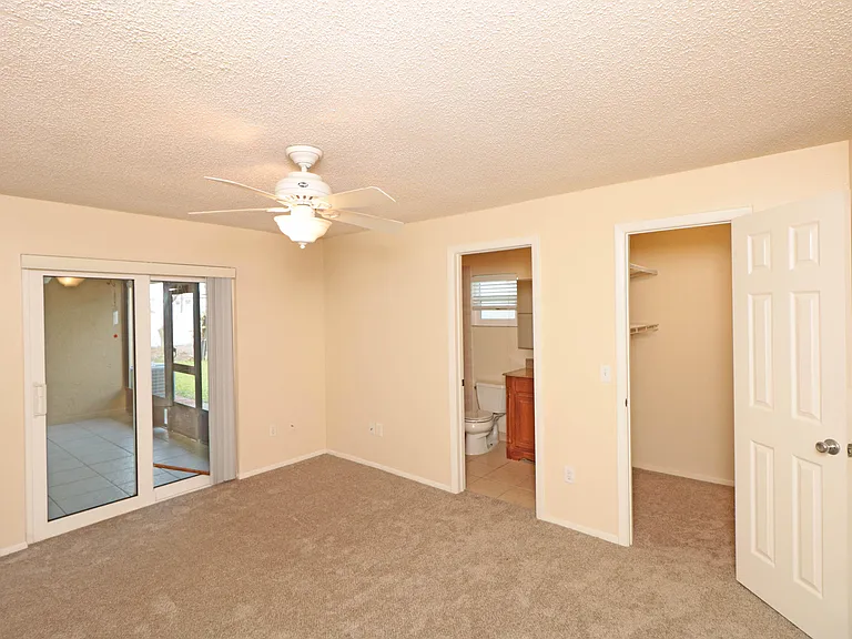 243 Ocean View Ln — Photo 6
