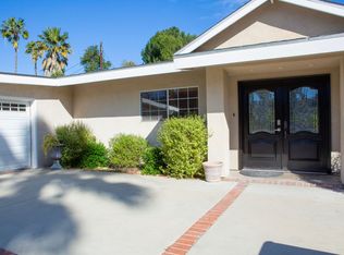 5200 Valley Circle Blvd, Woodland Hills, CA 91367