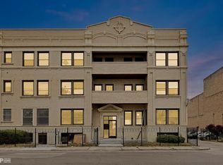 416 E 44th St #2, Chicago, IL 60653