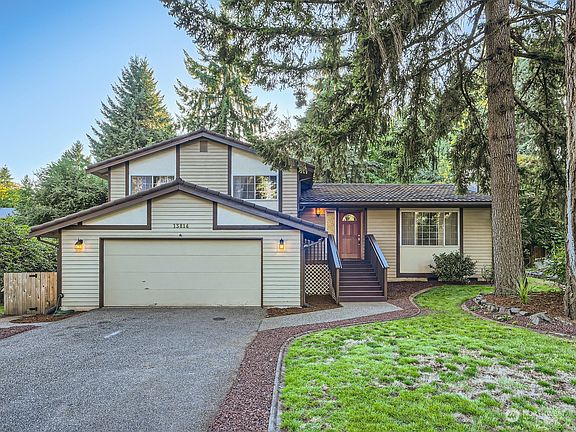 2nd image of 13814 113th Avenue Ct E