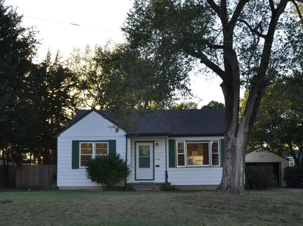 1315 State St, Augusta, KS 67010