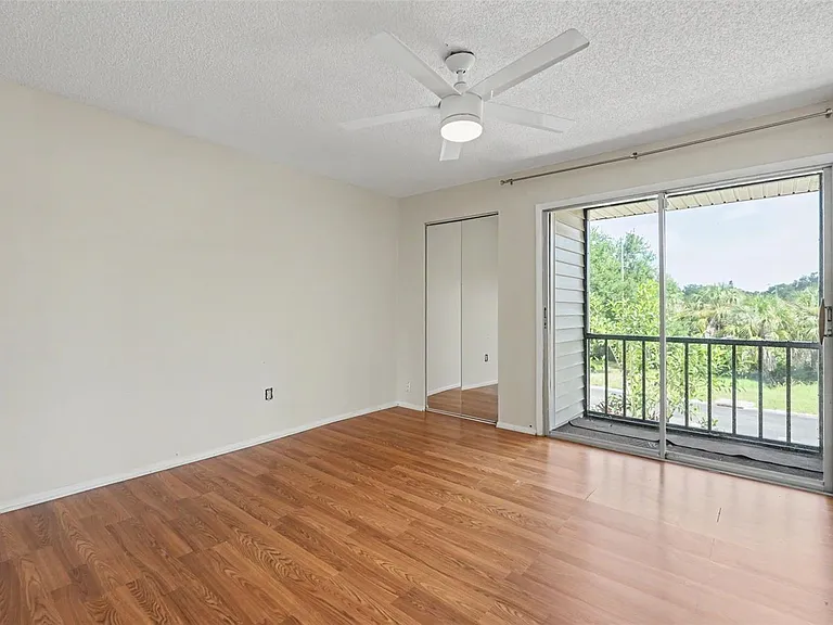 7322 Stone Haven Ct — Photo 3