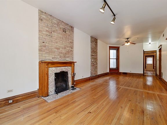 2nd image of 3510 N Sheffield Ave APT 2A