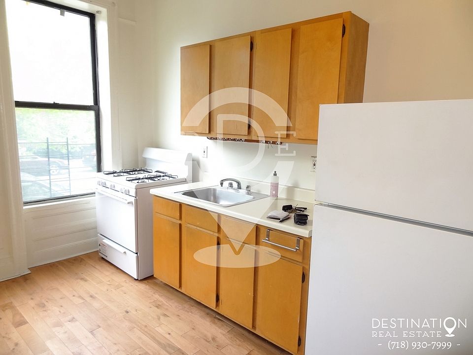 Kitchen 17x10.5