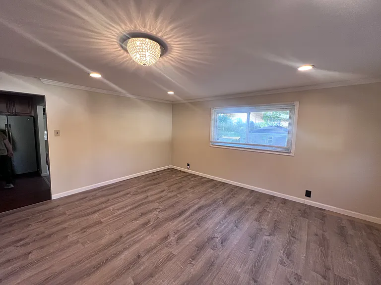 2904 Ashby Rd — Photo 16