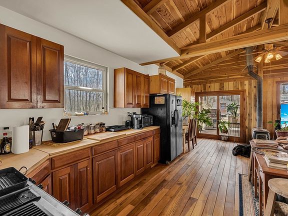 5th image of 6219 Jones Harris Rd