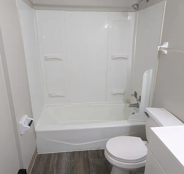 809 Kerns Dr NE — Photo 14