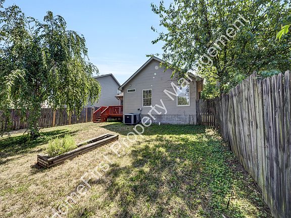 2nd image of 137 Angel Falls Dr