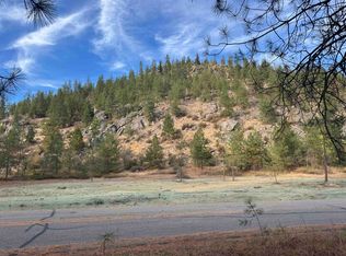 13604 N River Bluff Ln, Spokane, WA 99208