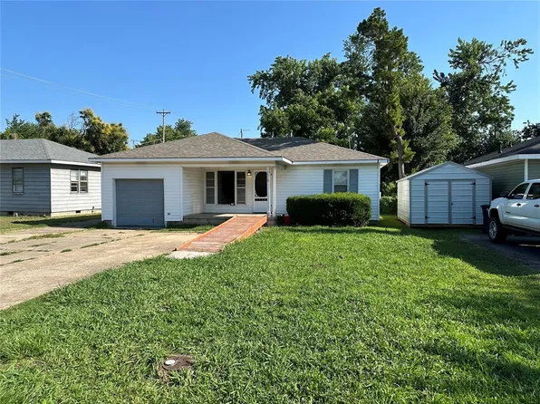 1518 W Wheeler St, Shawnee, OK 74801