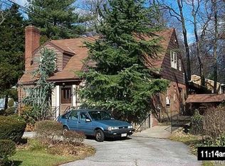 327 Oakford St, West Hempstead, NY 11552