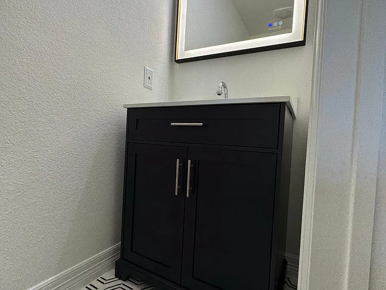 1820 Kittyhawk Dr — Photo 35