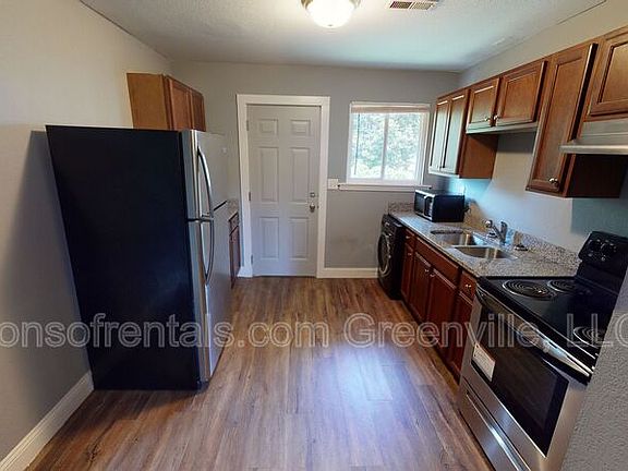 5th image of 88 W Park Dr APT E